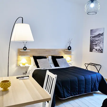 Holiday home Cara Palermo